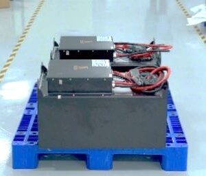 Alternative view of Pin xe nâng LiFePO₄ 51.2V 230Ah